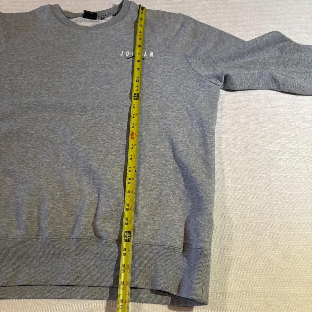 Jordan Mens Grey Striped Jumpman Crewneck Sweatshirt XL 634487-063